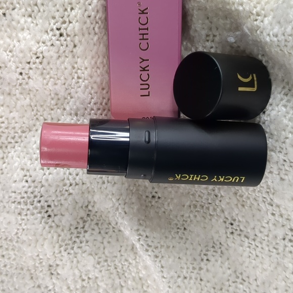 LUCKY CHICK Lip And Cheek Multi Stick in Lucky Days, 8g/0.28oz - Picture 2 of 11